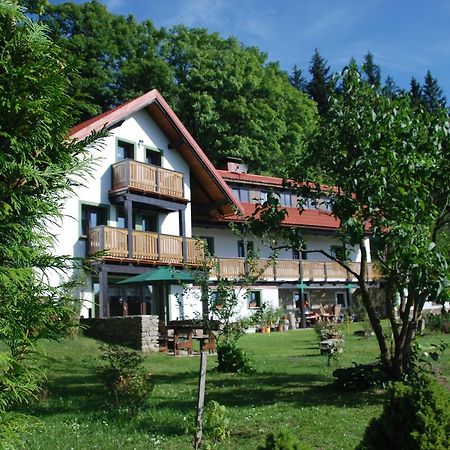 Penzion Nadejov Kasperske Hory Luaran gambar